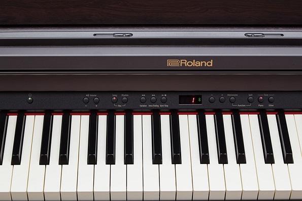 Đàn piano điện Roland RP-501R bàn phím cao cấp