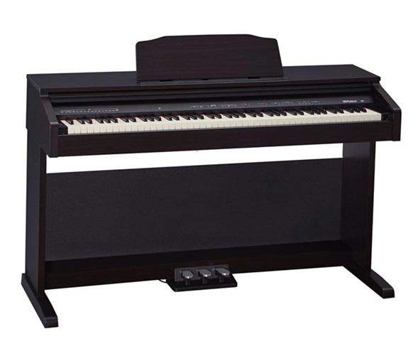 Đàn piano điện Roland RP-30 tại AHK