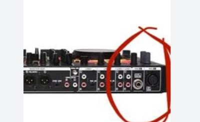 Tại sao micro không dây có cả đầu dây giắc canon và 6ly